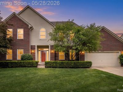 2865 Ashbury Dr