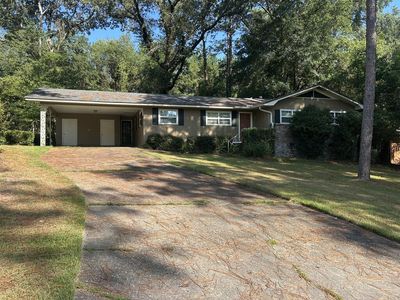 45 Oak Crest Dr