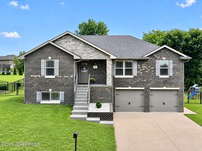 221 Paradigm Dr
