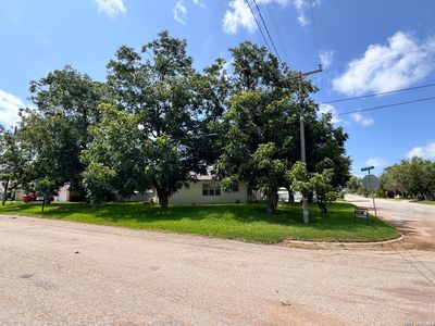 Property at 604 E Rio Grande, Pearsall, TX