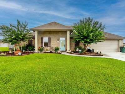 238 James Edison Dr