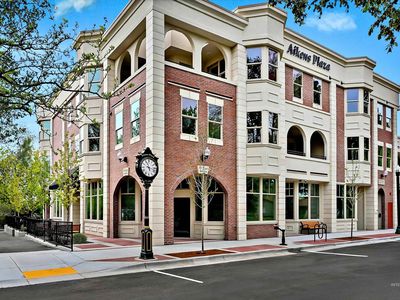 79 W Aikens St #203
