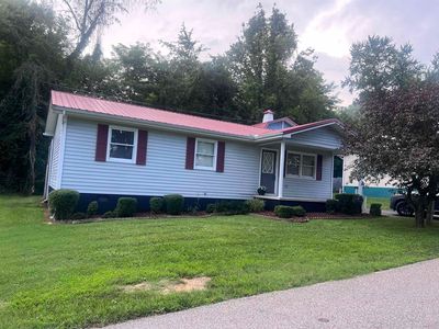 Property at 114 Embassy Dr, Grayson, KY