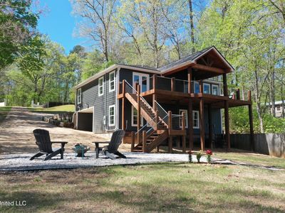428 Lakeview Dr