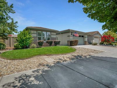 2472 Shadow Berry Dr