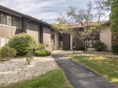 2120 West Good Hope ROAD UNIT 8