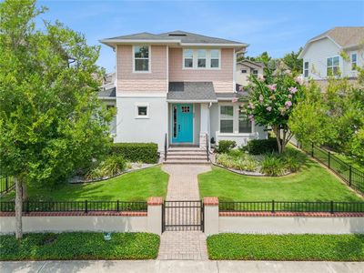 439 N Capen Ave