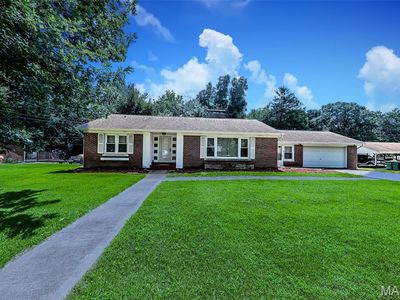 35 Harmon Dr