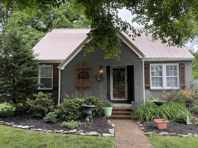 103 Barnwell Ave