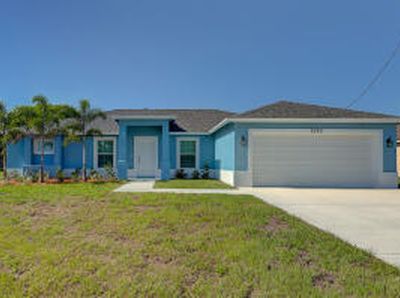 2352 SW Plum Court