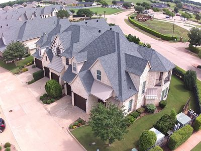 2541 Vineyard Dr
