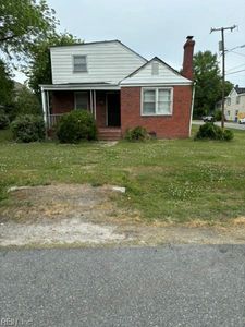 2049 Christian Ave