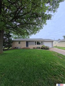 3 Eastridge Dr N