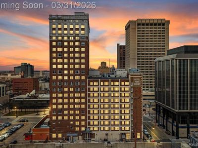 525 W Lafayette Blvd 55-apt 21C