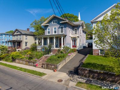 655 Quinnipiac Avenue