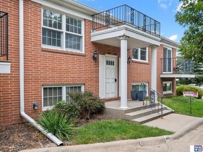 210 Lakewood Dr APT 8