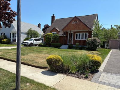 2486 Natta Boulevard