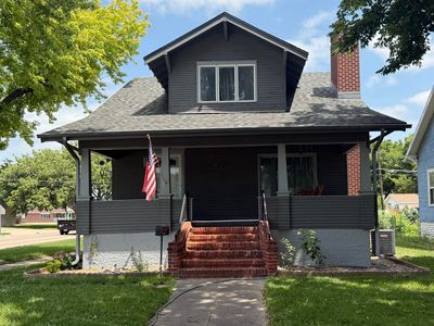 801 E 3rd