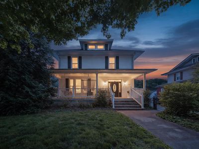 201 Riverside Dr