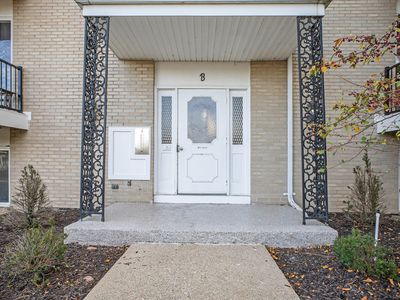 2759 Leonard St NW APT B5