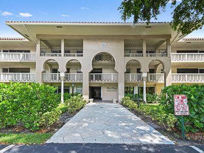 100 Royal Palm Way #1070