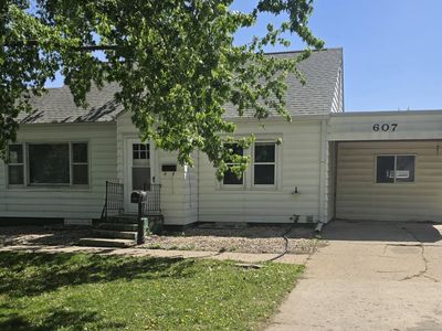 Property at 607 Central Ave NE, Orange City, IA