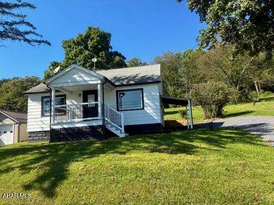 430 Catfish Rd