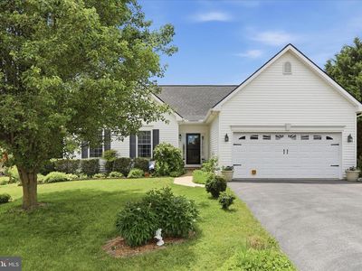 32 Le Fevre Ln