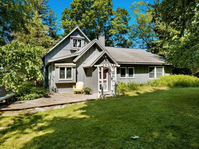 11964 Maple Hill Rd