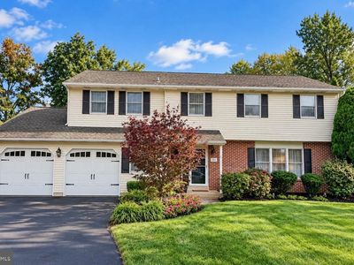 221 Jade Dr