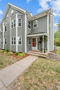 235 Kent St