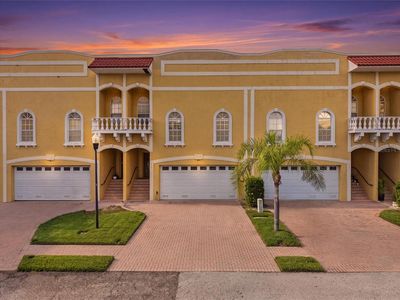 Property at 515 VILLA TREVISO COURT, Apollo Beach, FL