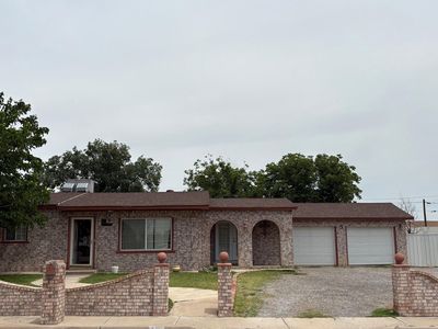 310 W Cleveland Ave