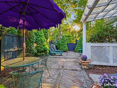 360 Pansy Road