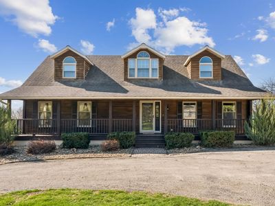 Property at 407 W Summit St, Wyoming, IA