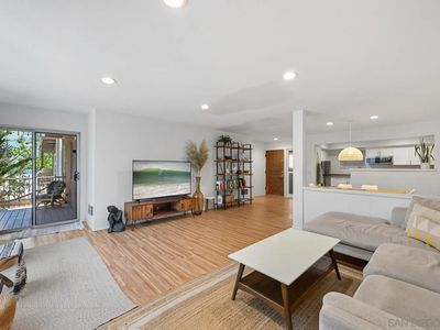 2610 Torrey Pines Rd APT C22