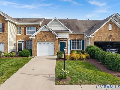 853 Parkland Pl