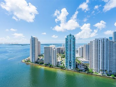 325 Biscayne Blvd APT 3821