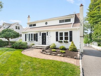 Property at 33 Beverly Rd, West Caldwell, NJ