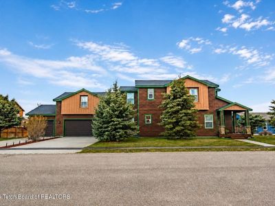 1010 Cobblestone St