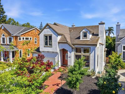 1424 Rosecrest Ter