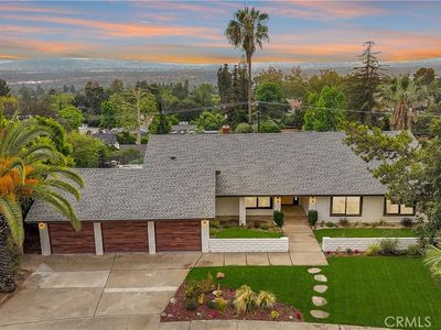 3948 Park Vista Dr