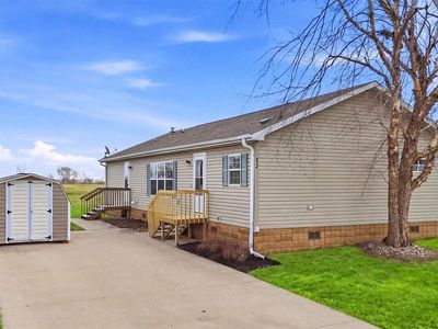 232 Hackney Ct