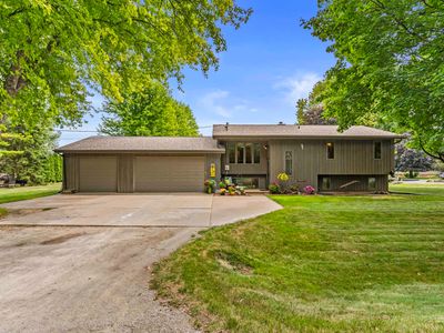Property at 1261 Gavin Rd, Neenah, WI