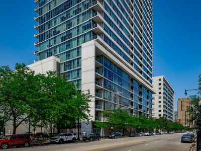 1720 S Michigan Ave APT 2309