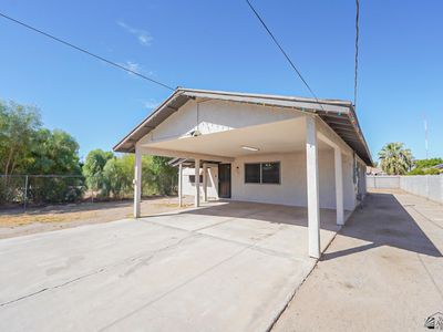 254 S 16th Ave