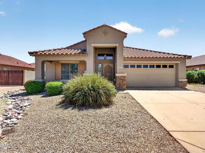 687 E PALOMINO Way