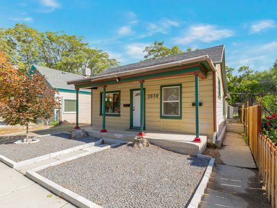 2030 S Orchard Ave E