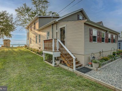 197 N River Dr
