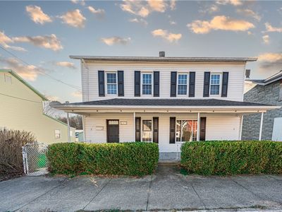 Property at 322 E Barr St, Mc Donald, PA